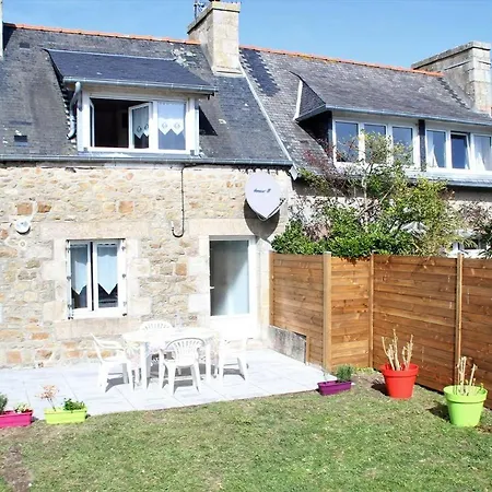 Maisonnette Bretonne 100m De La Avec Jardin A - Ref 18 Villa Trégastel
