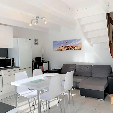 Villa Maisonnette Bretonne 100m De La Avec Jardin A - Ref 18